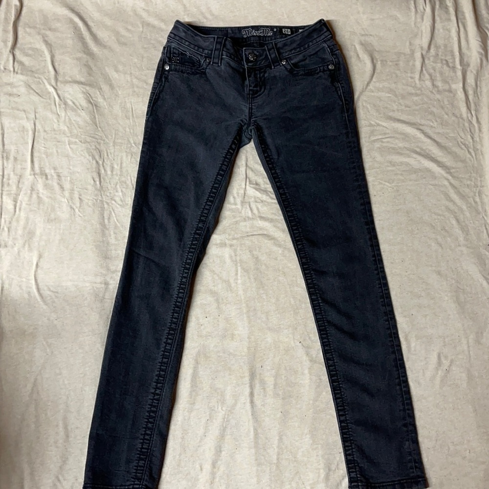 Miss Me skinny jeans size 26